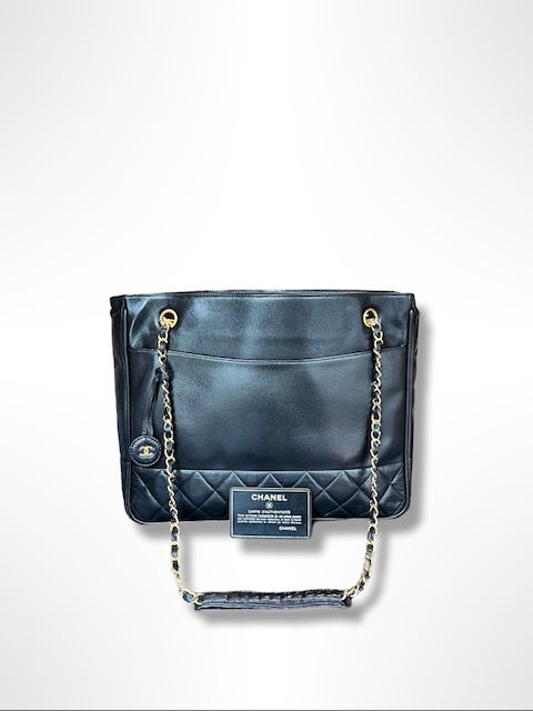 Vintage Chanel Matelasse CC Chain Tote Bag