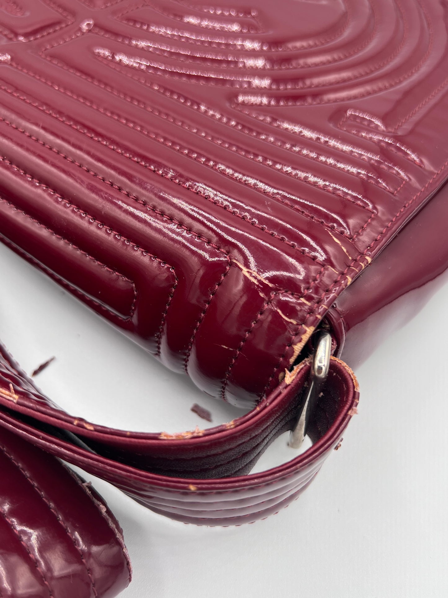 Chanel Bordeaux CC Logo Patent Leather Shoulder Bag