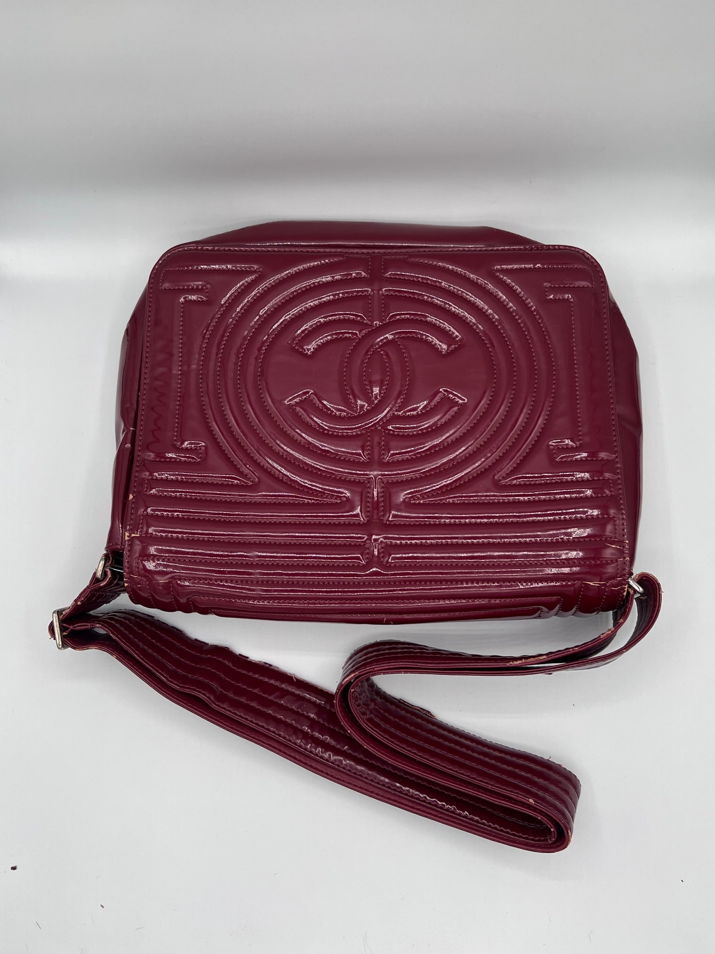 Chanel Bordeaux CC Logo Patent Leather Shoulder Bag