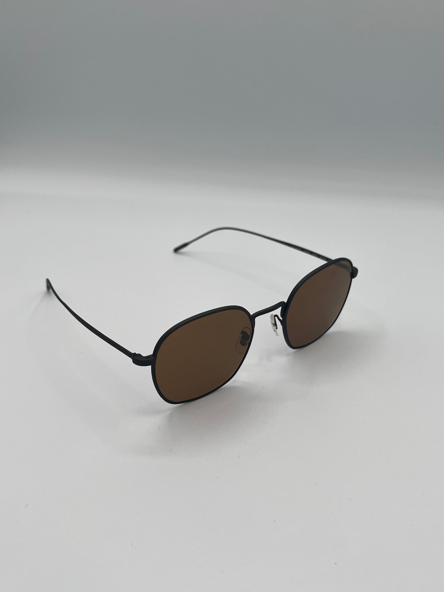 Oliver Peoples Adés Sunglasses in Brown/Black